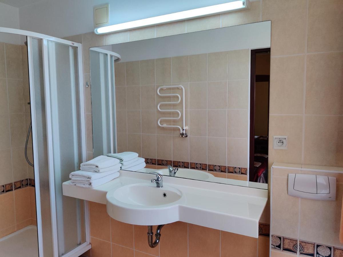 Hotel Zulawy Elbląg Extérieur photo