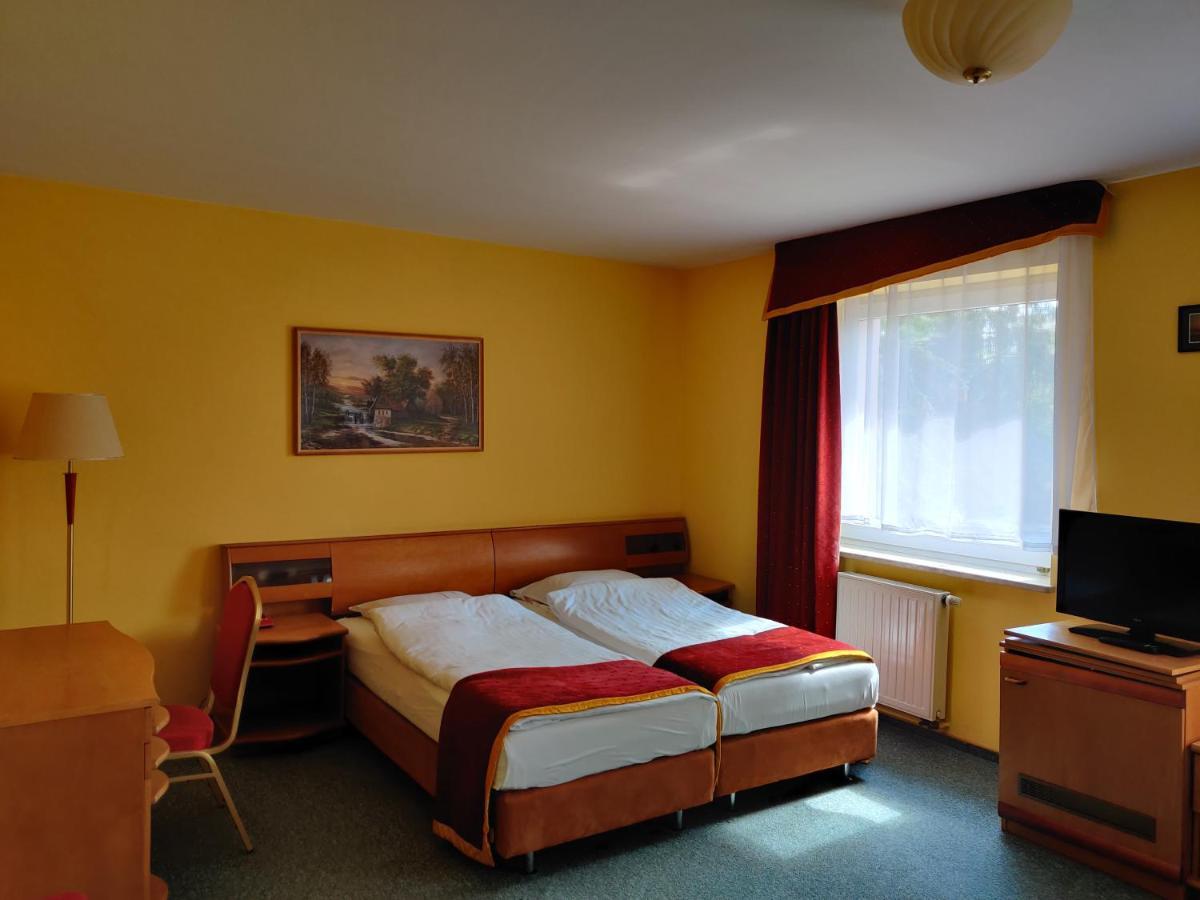 Hotel Zulawy Elbląg Extérieur photo
